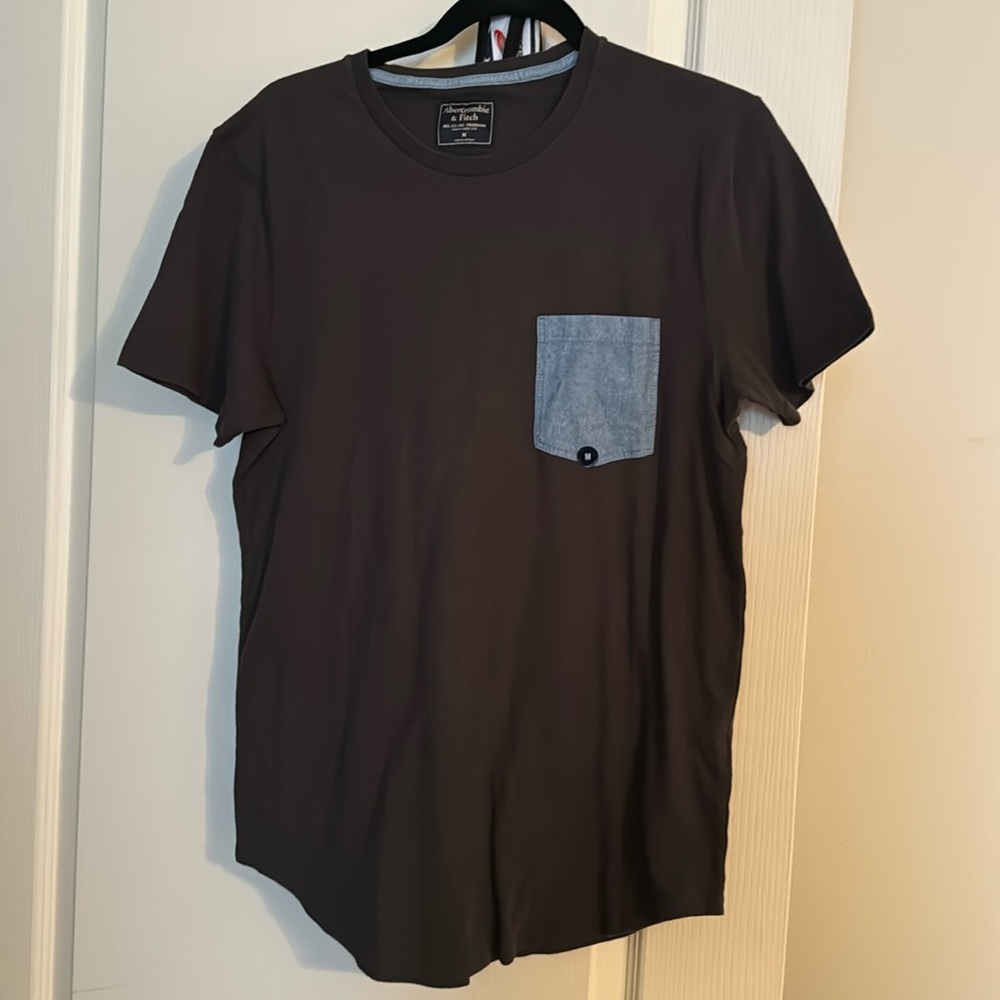 Men’s Abercrombie & Fitch T-shirt
